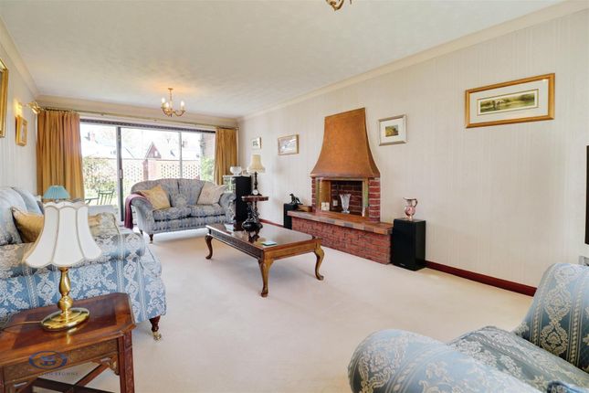 31, Sandbach Road, Stoke-On-Trent photo 4