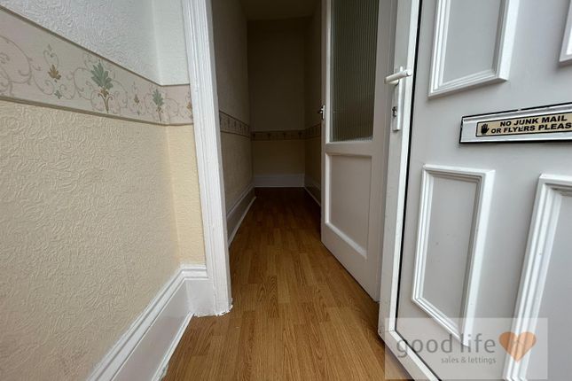 25, Hendon Burn Avenue, Sunderland photo 4