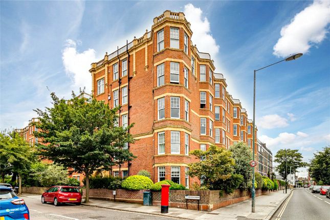 Flat to rent in The Terrace, Barnes