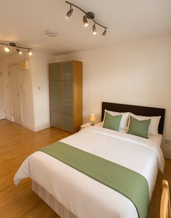 100, Fairbridge Road, London photo 2