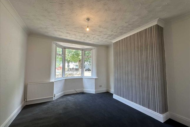 8, Henderson Avenue, Scunthorpe photo 2