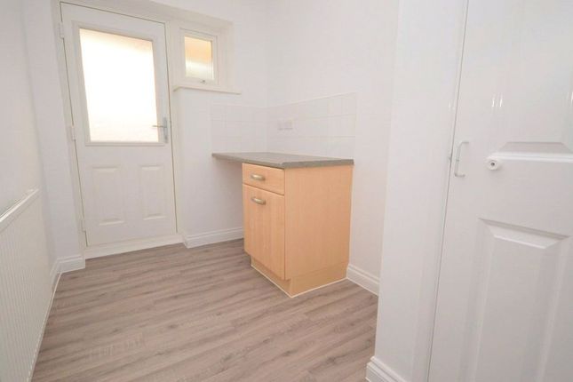 52, Beavers Crescent, Middlesex photo 4