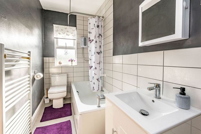 End terrace house for sale in Ruskin Square, Meersbrook