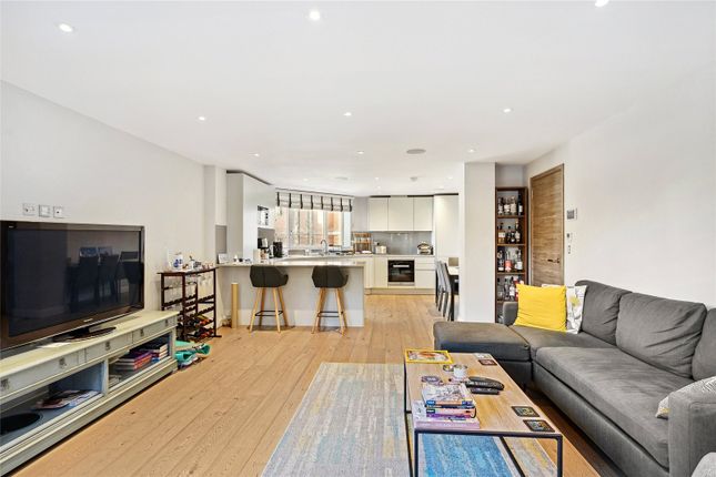 17, Ashburnham Mews, London photo 4