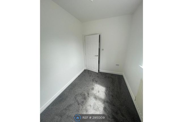 Holly House, Fletcher St Little Lever, Bolton photo 4
