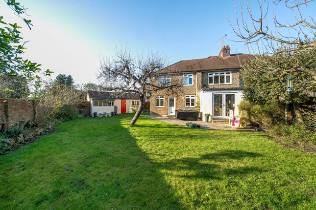 32, Manor Park Close, Kent photo 2