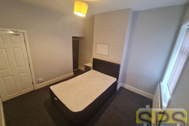 25, Darnley Street, Stoke-on-Trent photo 5