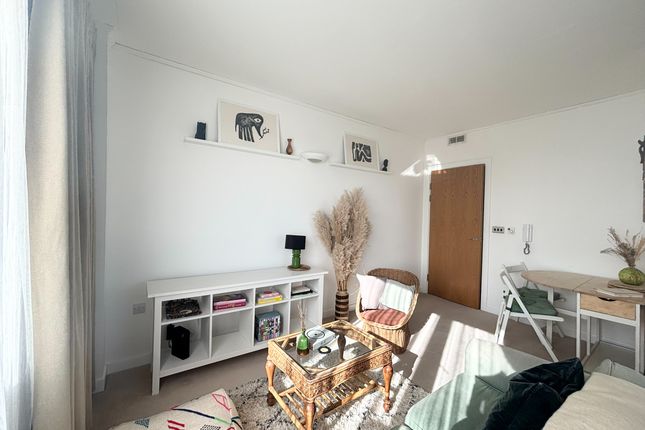 Flat 53, MIDDLESBROUGH photo 3