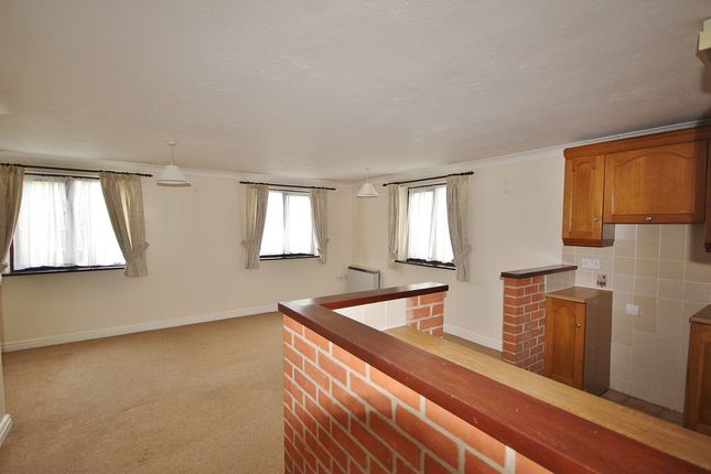33b, Burford Road, Carterton photo 2