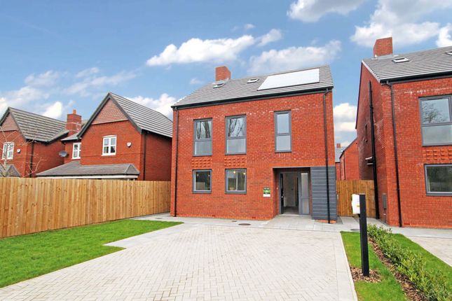 4 bed shared accommodation for sale in The Willow Hoyles Meadow, Cottam, Preston PR4