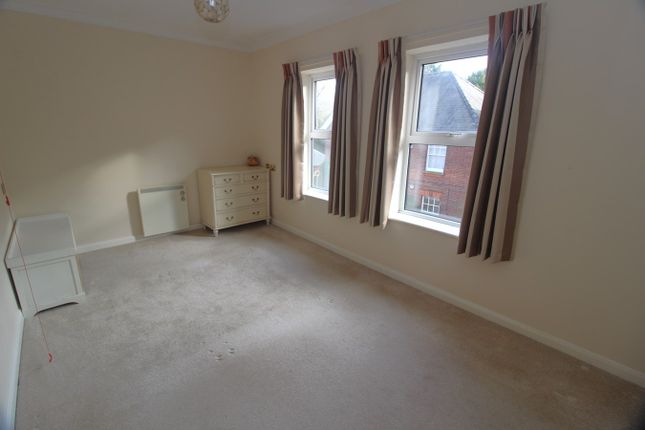 Property for sale in Harrison Court, Hitchin