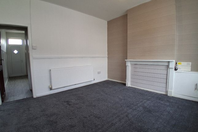 13 Heath Street, Heath Street, Burnley, BB10 3AY, Burnley photo 4