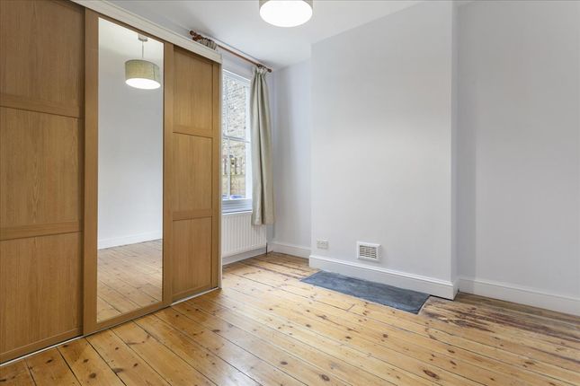 Flat for sale in Claxton Grove, Hammersmith, London