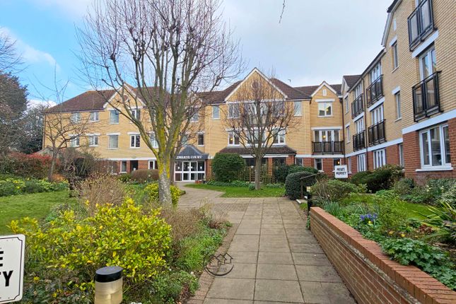Thumbnail Flat for sale in Turners Hill, Waltham Cross
