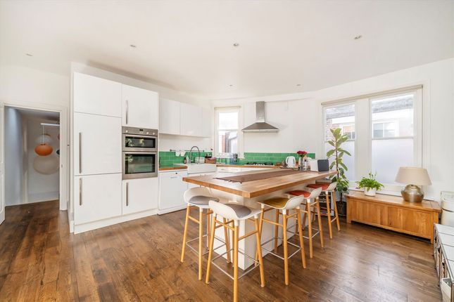 42A, Hillfield Park, London photo 3