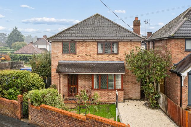 3-bed detached on Oak Tree Road, Marlow, £740,000