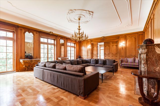 Villa for sale in Brussels, Belgium