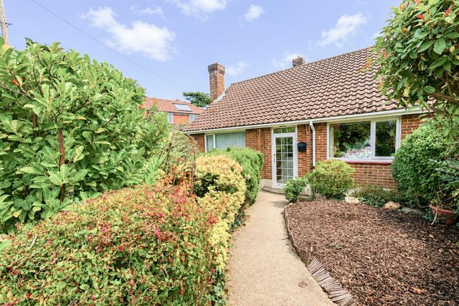 2-bed bungalow on 1, Oakwood Close, Hastings, £330,000