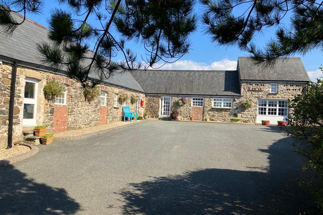 Thumbnail Barn conversion for sale in Fishguard