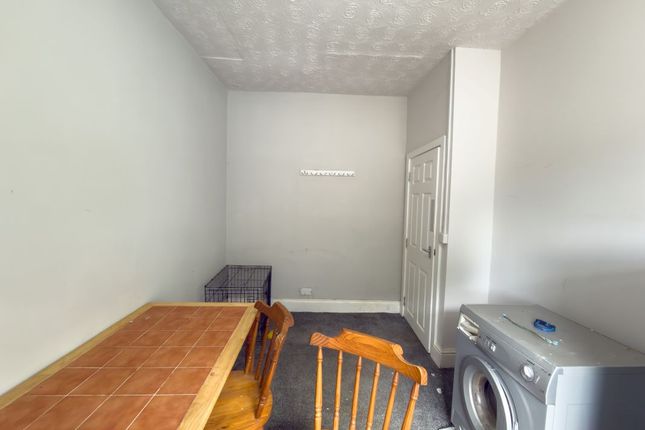 34 High Street, Ferryhill photo 4