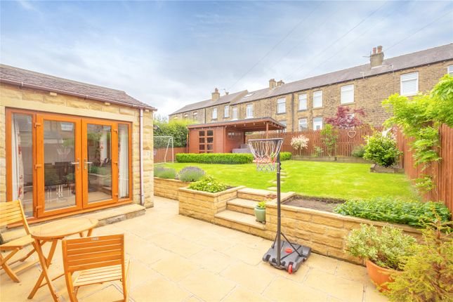 52, Honey Head Lane, Holmfirth photo 4