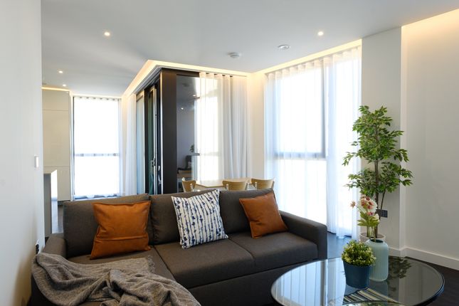Flat to rent in Madeira Tower, Ponton Road, London