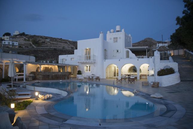 Villa for sale in Unnamed Rd, Ornos 846 00, Greece