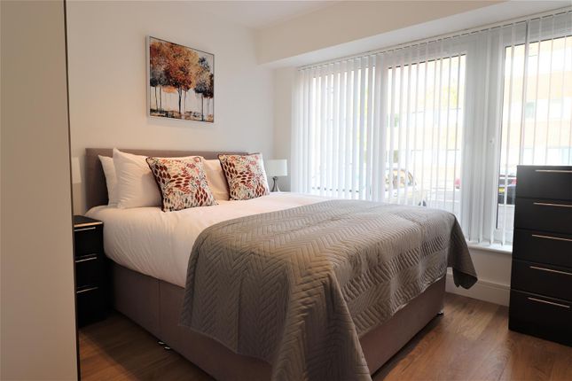 Flat to rent in Home Park Mill Link, Kings Langley