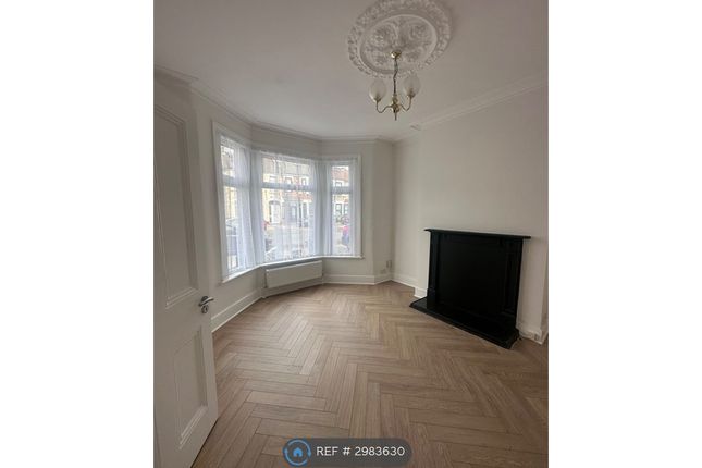 Cobham Road, Ilford photo 3