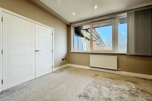18 Technology House, Barley Way, Hampshire photo 3