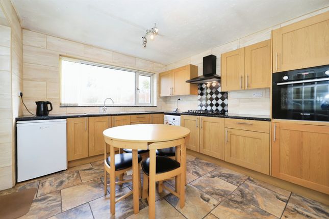 Detached bungalow for sale in Shakespeare Drive, Kidderminster