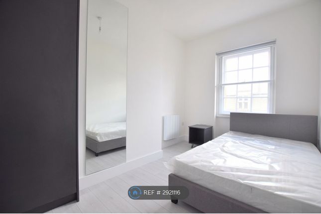 Flat, A Southgate St, Gloucester photo 3