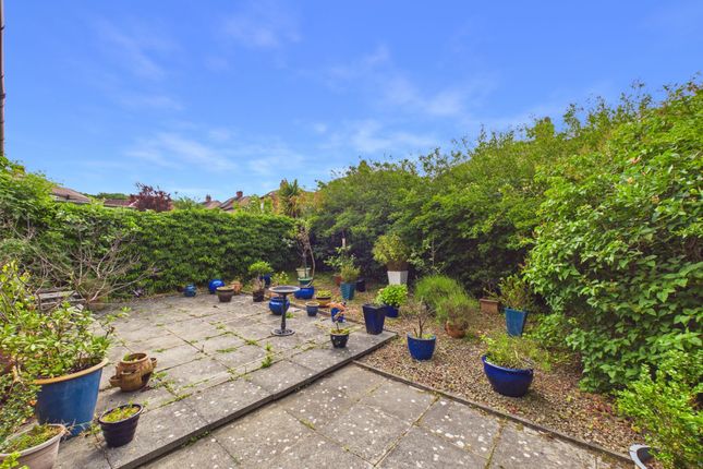 83 Calderwood Crescent, Gateshead photo 4