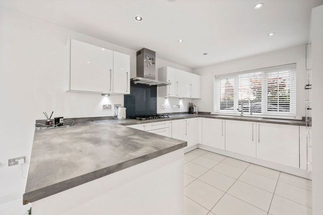 15 Parsonage Drive, St. Helens photo 3
