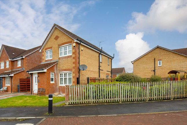 Thumbnail Detached house for sale in Spruce Drive, Cambuslang, Glasgow