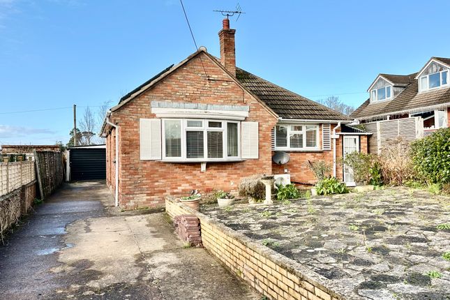 2-bed bungalow on 6 Meadow Close, Lympstone, Exmouth, £450,000