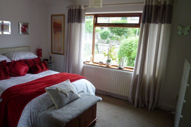 17, Fenton Avenue, Swadlincote photo 5