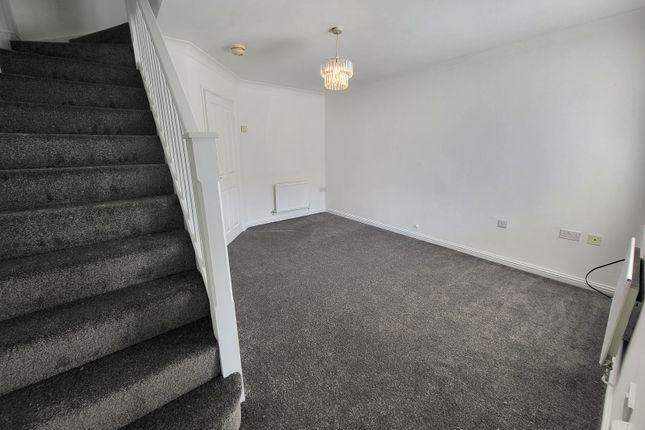 5 Dunham Street, Hulme, Manchester photo 2
