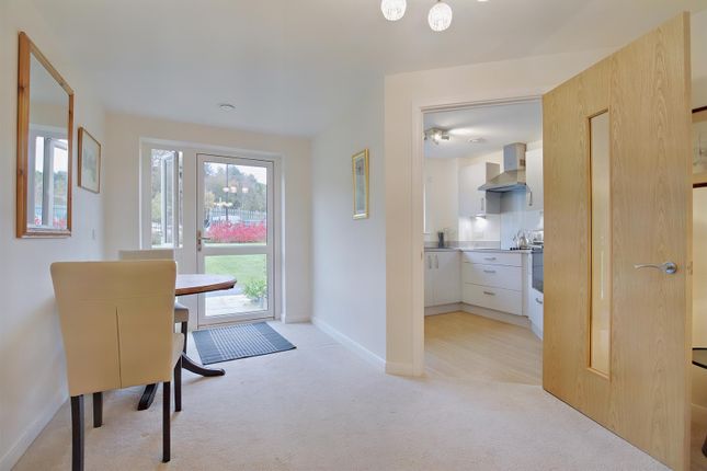 Flat for sale in Station Road, Buxton