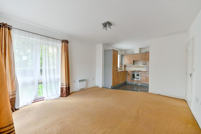 6, Meadow Way, Caversham, Reading photo 4