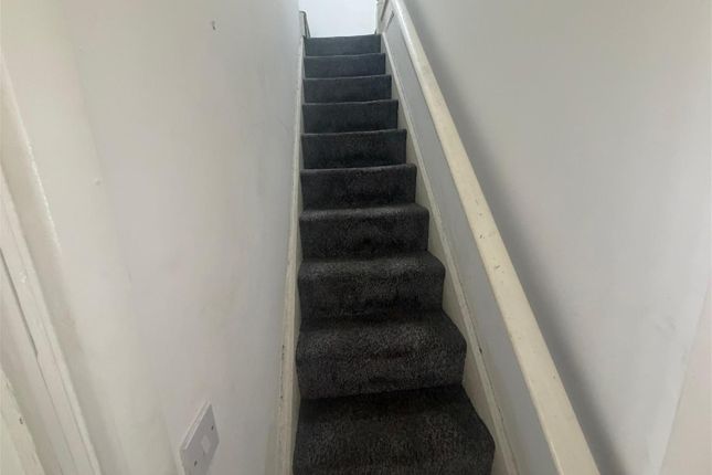 22, Eldon Street, Bolton photo 5