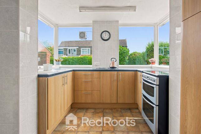 368 Melton Road, Sprotbrough, South Yorkshire photo 4