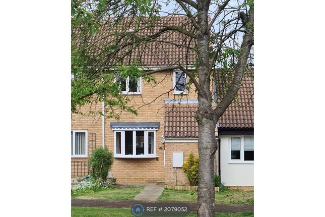 Thumbnail Terraced house to rent in Hindburn Close, Bedford