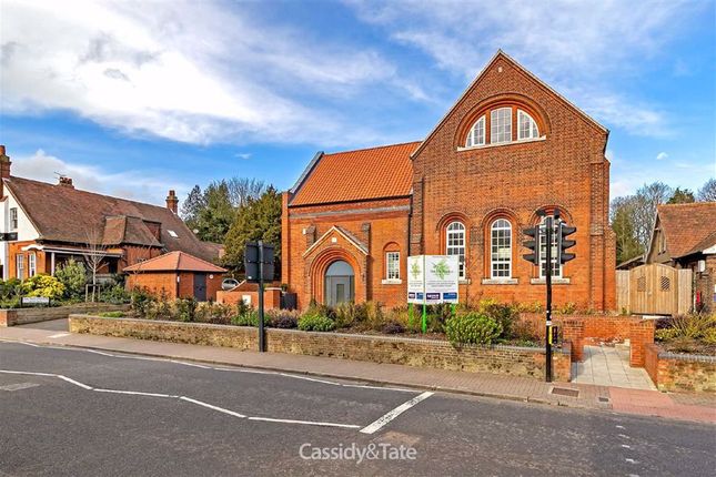 Oak Tree Gardens St Albans Herts Al1 3 Bedroom End Terrace House For Sale 57960729 Primelocation