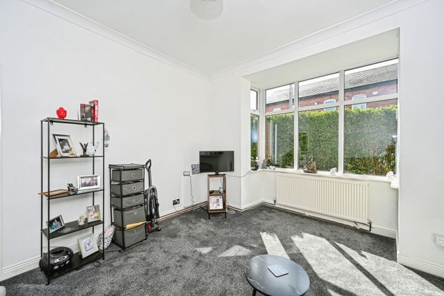 13, Heath Road, Ashton-In-Makerfield, Wigan photo 4