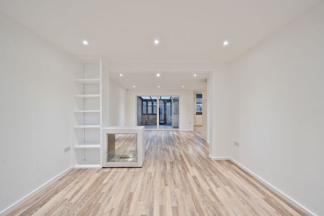 70 Vinery Road, Cambridge photo 3