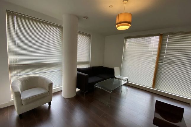 Cypress Place, New Century Park, Manchester photo 4