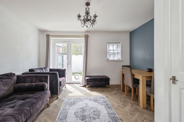 32, Boscombe Street, Greater Manchester photo 4