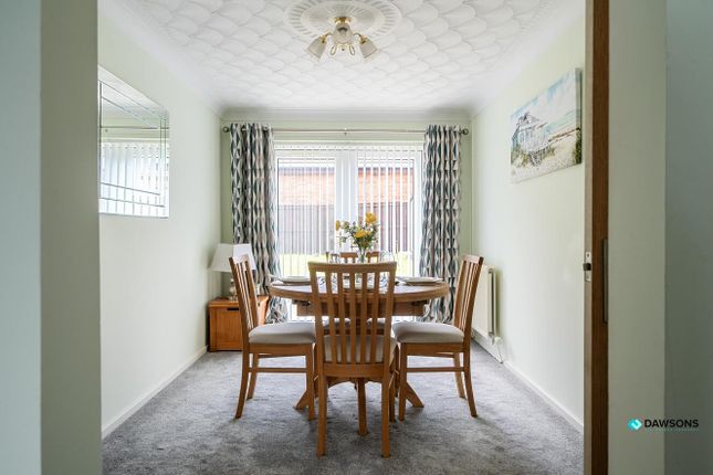 3, Llys Warner, Llanelli photo 3