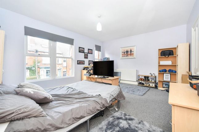 27, Peveril Road, Sheffield photo 4